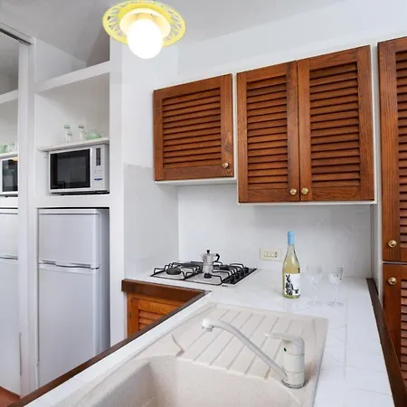 Homey Experience - Marina Loft Apartment La Maddalena (Sassari)